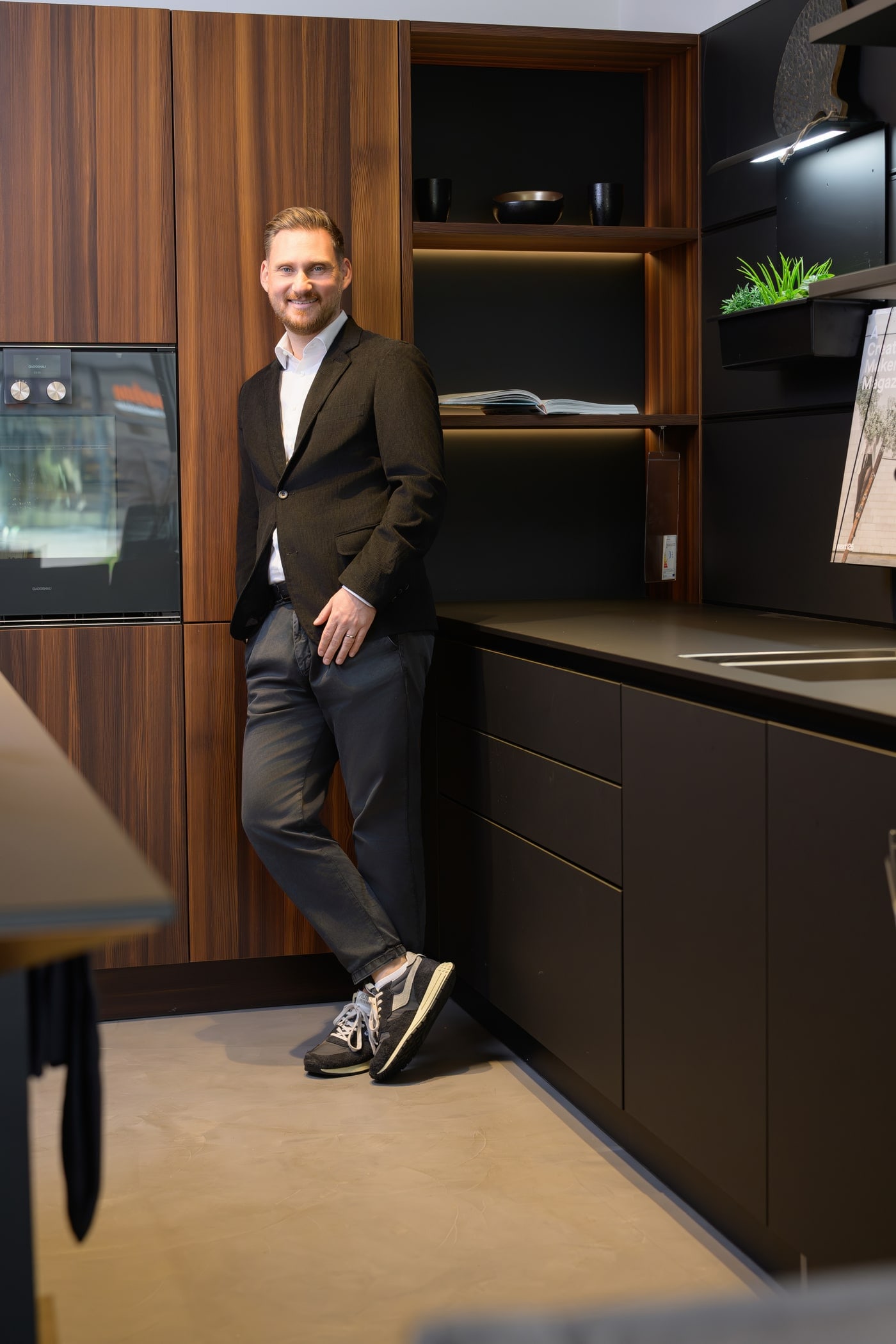 Patrick Florea — CEO · varia Southeast Europe
